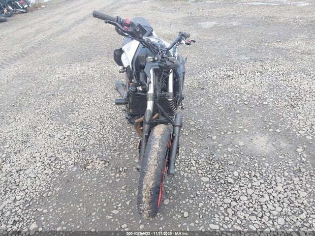 JYARM27EXKA005112 Yamaha MT07