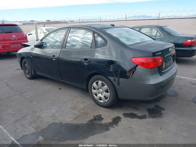 2008 HYUNDAI ELANTRA KMHDU46D88U573820 Photo 2