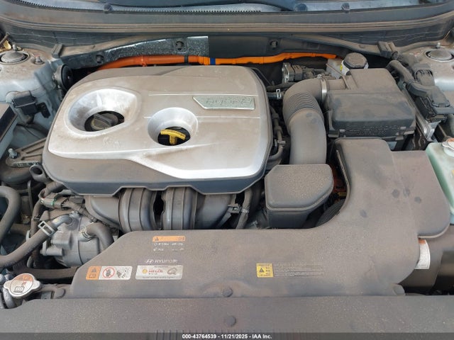 KMHE24L35HA066607 Hyundai Sonata Hybrid Se