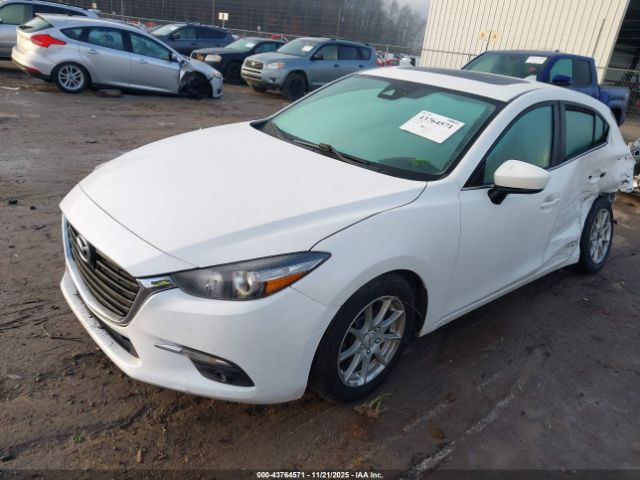 2017 MAZDA MAZDA3 JM1BN1M30H1108175 Photo 1