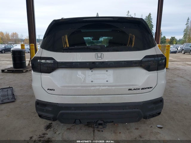 5FNYG1H98SB144598 Honda Pilot Black Edition
