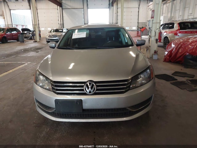 Volkswagen Passat 1.8t Se 2015 1VWBT7A31FC004158 Image 13