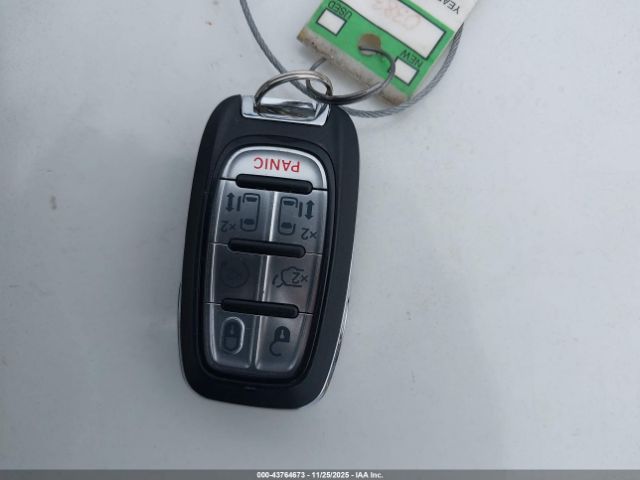 2019 CHRYSLER PACIFICA 2C4RC1BG2KR541347 Photo 10