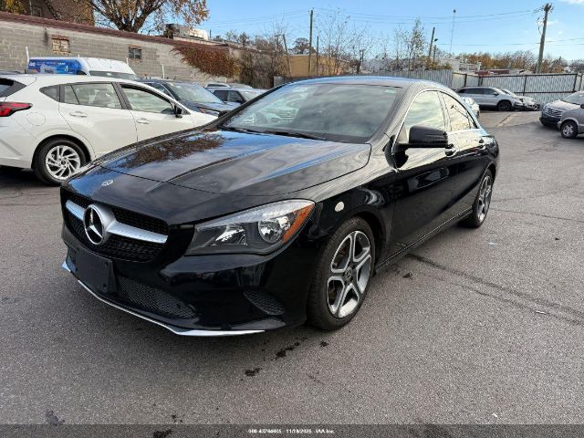 2018 MERCEDES-BENZ CLA 250 WDDSJ4EB5JN679622 Photo 1