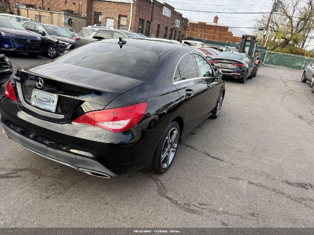 2018 MERCEDES-BENZ CLA 250 WDDSJ4EB5JN679622 Photo 3