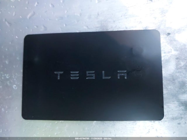 7SAYGDEE4TF429046 Tesla Model Y Long Range Dual Motor All-wheel Drive/long Range Launch Series