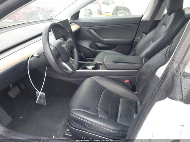 2019 TESLA MODEL 3 5YJ3E1EA1KF466532 Photo 4