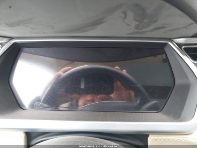 2014 TESLA MODEL S 5YJSA1H12EFP32339 Photo 6