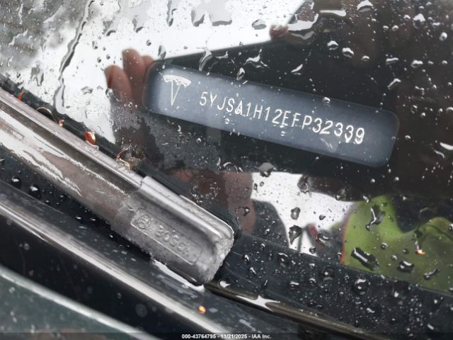 2014 TESLA MODEL S 5YJSA1H12EFP32339 Photo 8