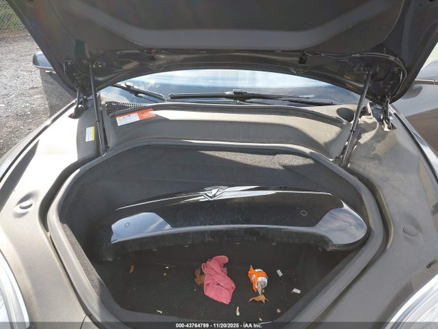 2015 TESLA MODEL S 5YJSA1H21FF095177 Photo 9