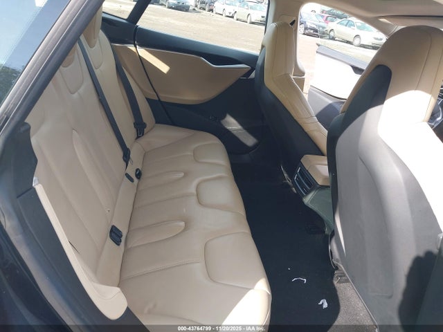 2015 TESLA MODEL S 5YJSA1H21FF095177 Photo 7