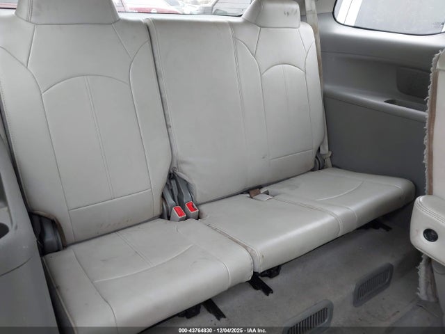 1GKKRRKD8FJ335081 GMC llt