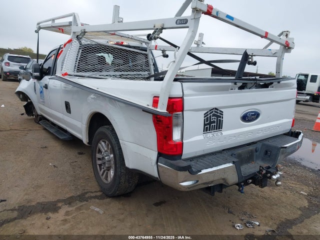 Ford F-250 Xl 2019 1FT7X2A66KED37898 Image 3