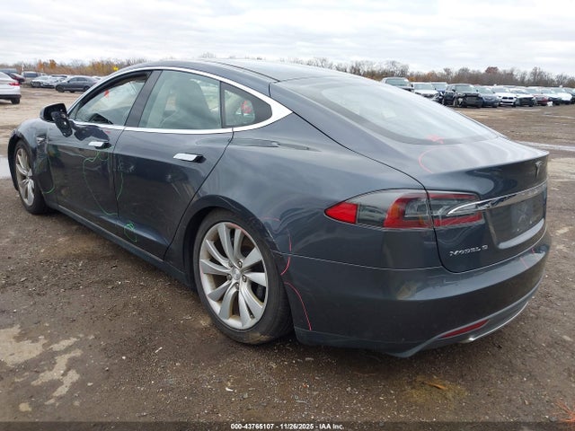 2015 TESLA MODEL S 5YJSA1H22FFP74827 Photo 2