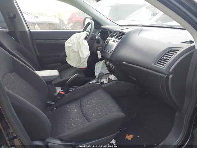 2021 MITSUBISHI OUTLANDER SPORT JA4APUAUXMU005143 Photo 4