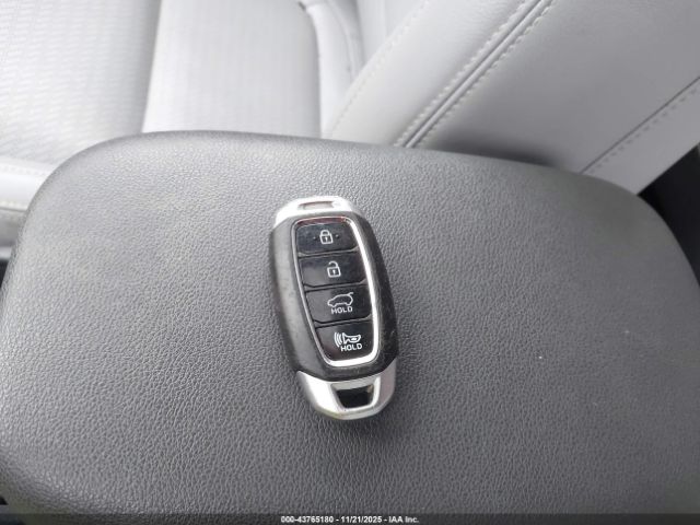 2019 HYUNDAI KONA KM8K3CA55KU252054 Photo 10