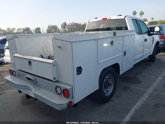 Ford F-250 Xl 2022 1FD7X2A65NEG18705 Image 4