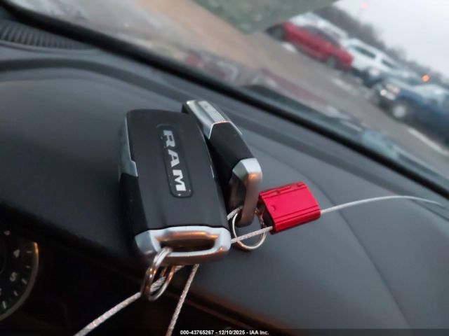 2021 RAM 1500 1C6SRFFT1MN636333 Photo 10