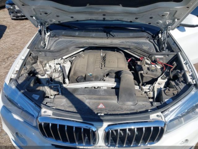 2015 BMW X5 5UXKR0C53F0P11480 Photo 9