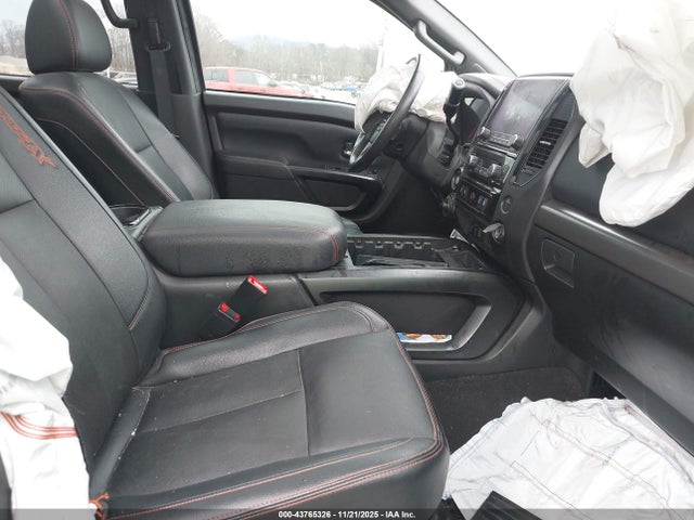 Продаж на аукціоні авто 2024 Nissan Titan Pro-4x 4x4, vin: 1N6AA1ED5RN100613, номер лоту: 43765326