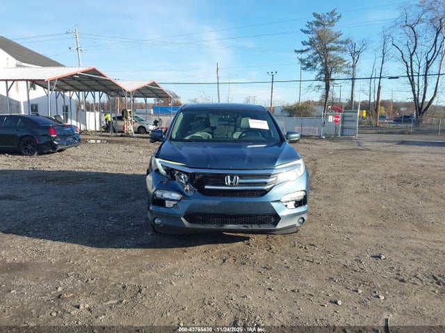 Продаж на аукціоні авто 2016 Honda Pilot Ex, vin: 5FNYF6H38GB052961, номер лоту: 43765430