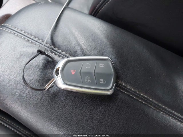 43765476 :رقم المزاد ، 2G61U5S31J9170052 vin ، 2018 Cadillac Xts W20 Livery Package مزاد بيع