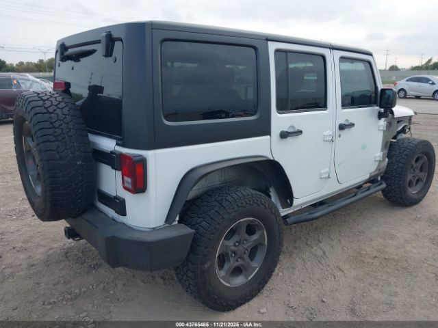 2016 JEEP WRANGLER UNLIMITED 1C4BJWDG2GL124909 Photo 3