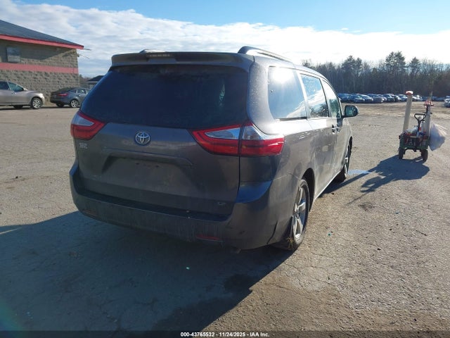 2016 TOYOTA SIENNA 5TDKK3DC9GS700499 Photo 3