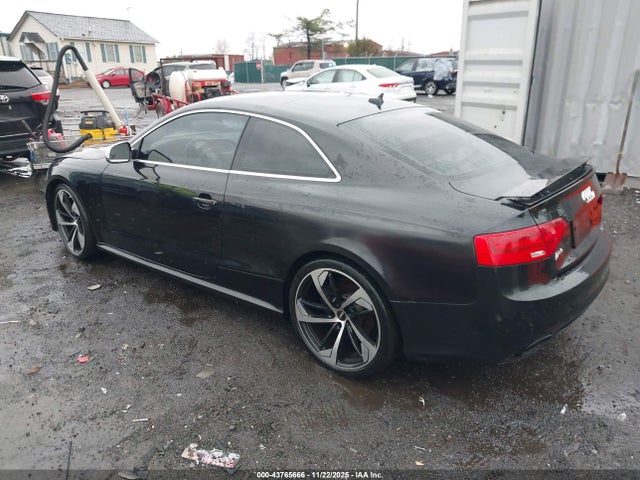 2014 AUDI RS 5 WUAC6AFR8EA900382 Photo 2