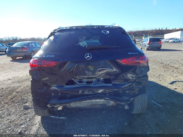 2022 Mercedes-benz Gla Gla 250 მანქანა იყიდება აუქციონზე, vin: W1N4N4HB4NJ389526, აუქციონის ნომერი: 43765672