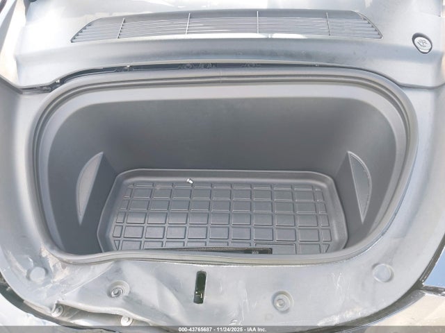 2024 TESLA MODEL Y 7SAYGDED6RF191894 Photo 9