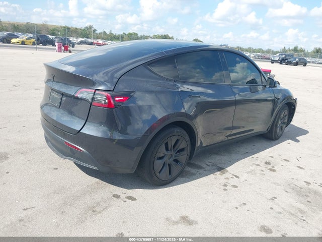 2024 TESLA MODEL Y 7SAYGDED6RF191894 Photo 3