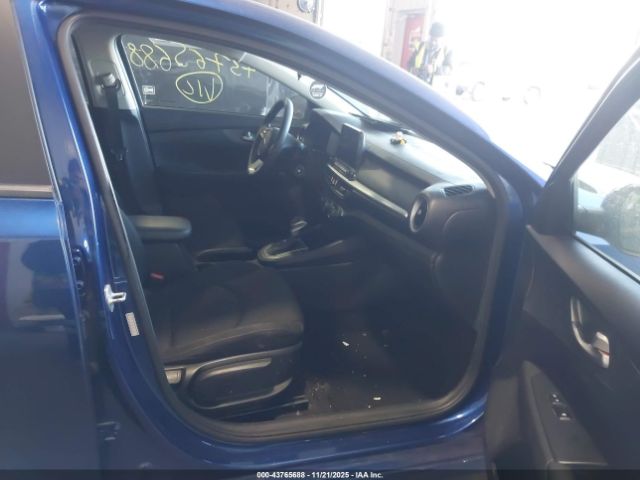 2021 KIA FORTE 3KPF24AD6ME372906 Photo 4