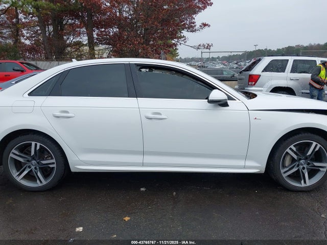 Продажа на аукционе авто 2018 Audi A4 2.0t Premium/2.0t Tech Premium, vin: WAUENAF40JA030292, номер лота: 43765767