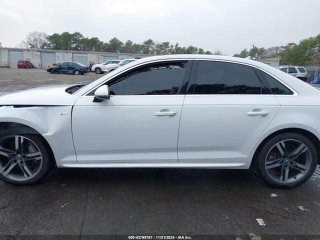 Продажа на аукционе авто 2018 Audi A4 2.0t Premium/2.0t Tech Premium, vin: WAUENAF40JA030292, номер лота: 43765767