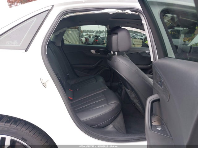 Продажа на аукционе авто 2018 Audi A4 2.0t Premium/2.0t Tech Premium, vin: WAUENAF40JA030292, номер лота: 43765767