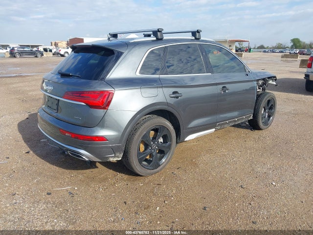 2022 AUDI Q5 WA1EAAFY6N2140064 Photo 3