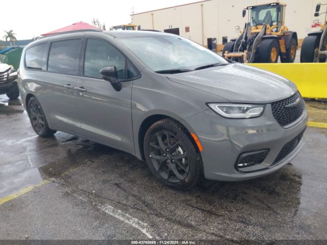 2025 CHRYSLER PACIFICA 2C4RC1GG5SR553839