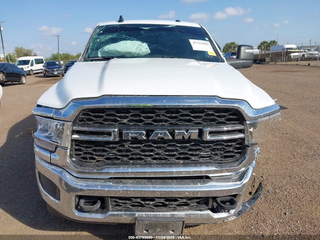 Продажа на аукционе авто 2024 Ram 2500 Tradesman  4x4 6'4 Box, vin: 3C6UR5CL2RG388567, номер лота: 43765880