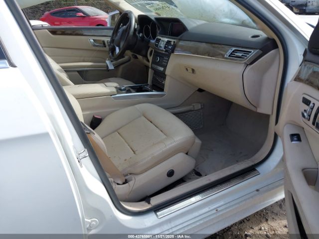 2016 MERCEDES-BENZ E 350 WDDHF5KB9GB279787 Photo 4