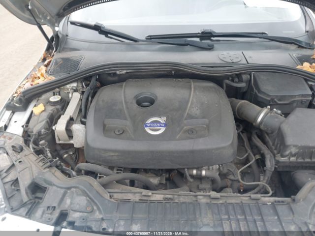 2015 VOLVO S60 YV126MFK4F1344855 Photo 9