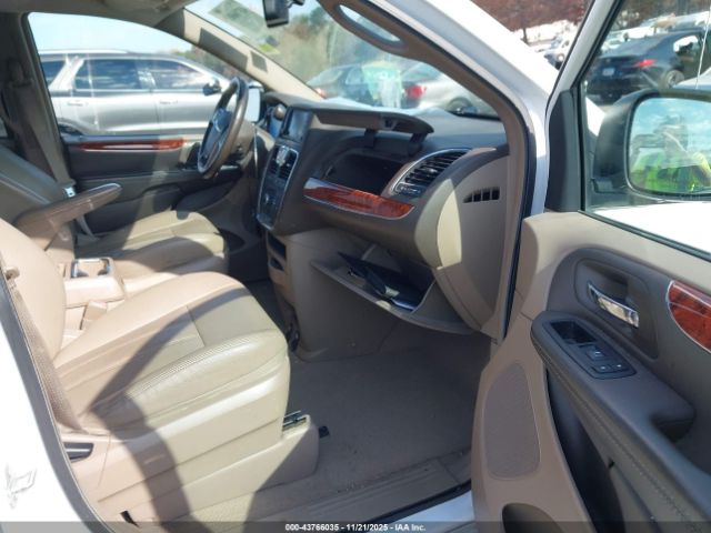 2016 CHRYSLER TOWN & COUNTRY 2C4RC1BG2GR166583 Photo 4