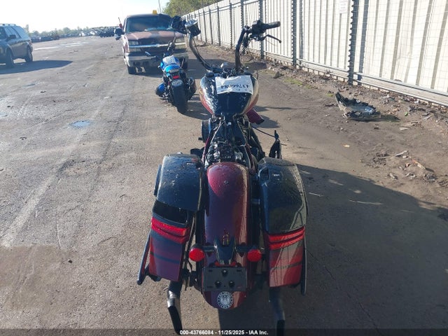 2024 INDIAN MOTORCYCLE CO. ROADMASTER 56KTKEBB7R3428852 Photo 5