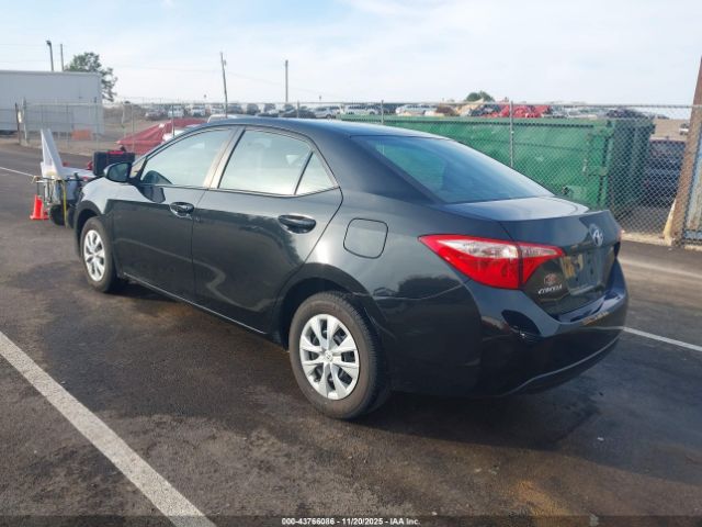 2017 TOYOTA COROLLA 5YFBURHEXHP591330 Photo 2