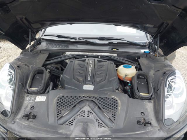 2015 PORSCHE MACAN WP1AB2A5XFLB62793 Photo 9
