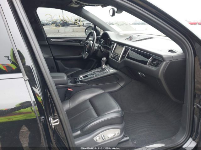 2015 PORSCHE MACAN WP1AB2A5XFLB62793 Photo 4