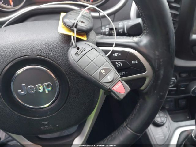 2016 JEEP CHEROKEE 1C4PJMBB1GW313812 Photo 10