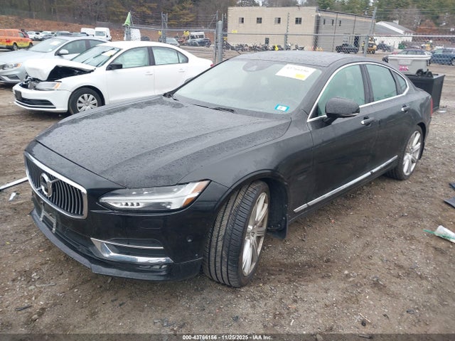 2017 VOLVO S90 YV1A22ML2H1006803 Photo 1