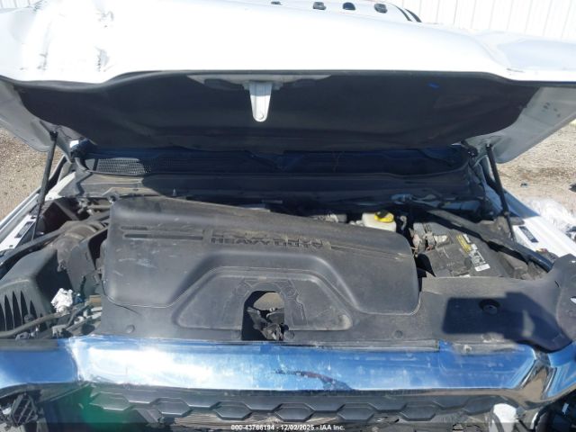2022 RAM 2500 3C6UR5DL1NG165526 Photo 9