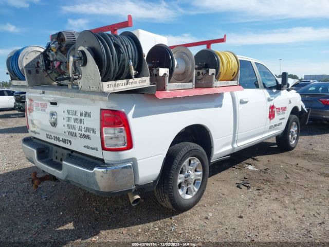 2022 RAM 2500 3C6UR5DL1NG165526 Photo 3